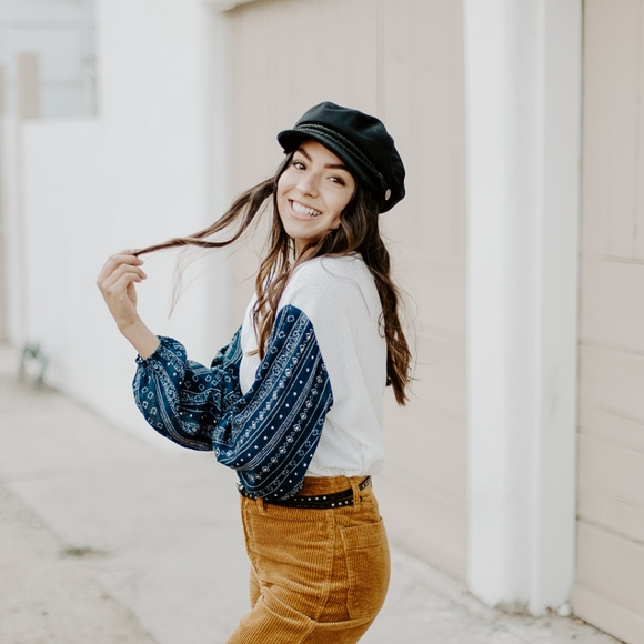 Sadie & Sage Ballon Sleeve Multi Print Top - Picture 2 of 7